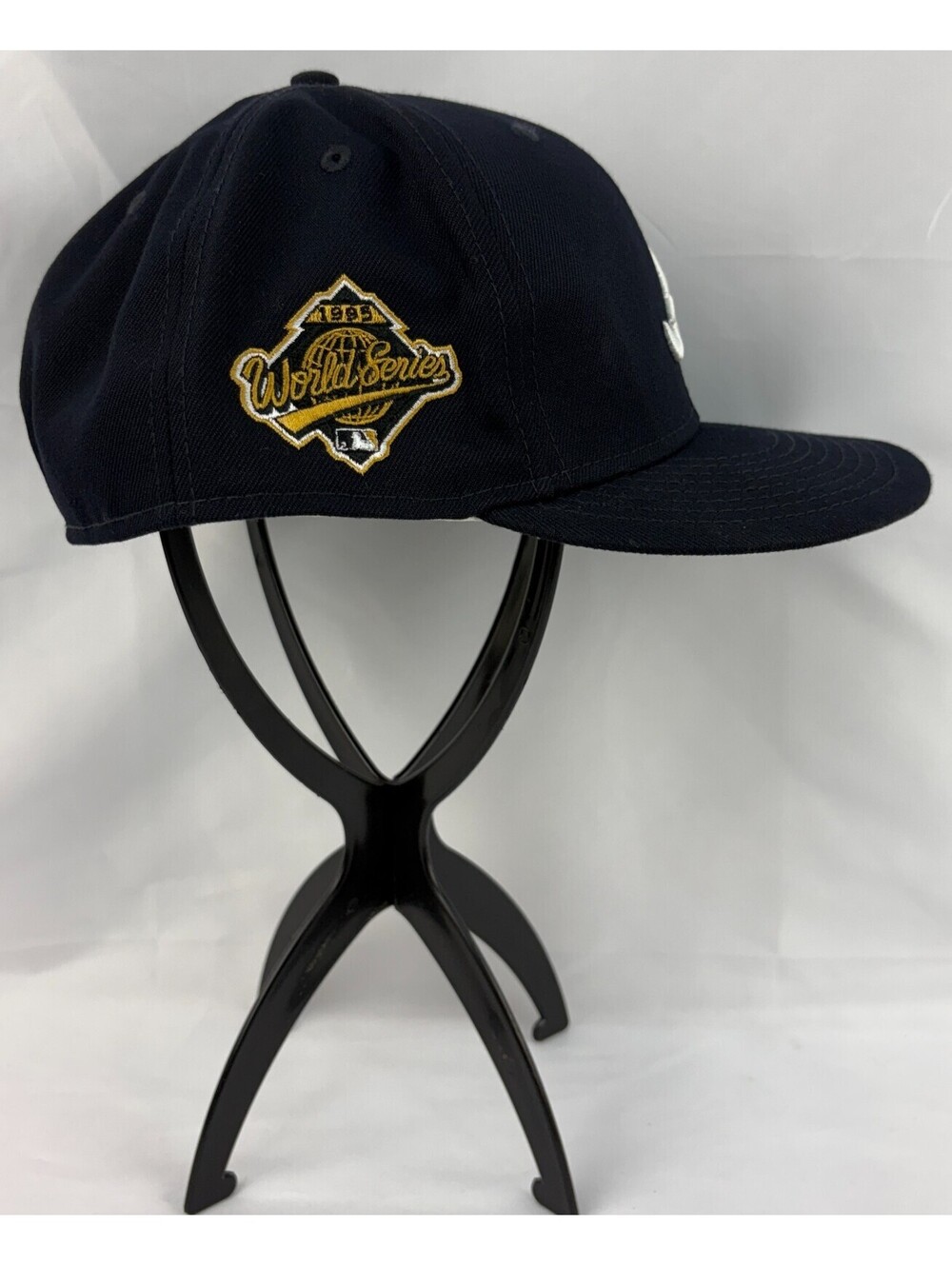 New Era 59FIFTY Atlanta Braves 1995 World Series Patch Size 7 ⅝ Fitted Hat - Picture 2 of 13